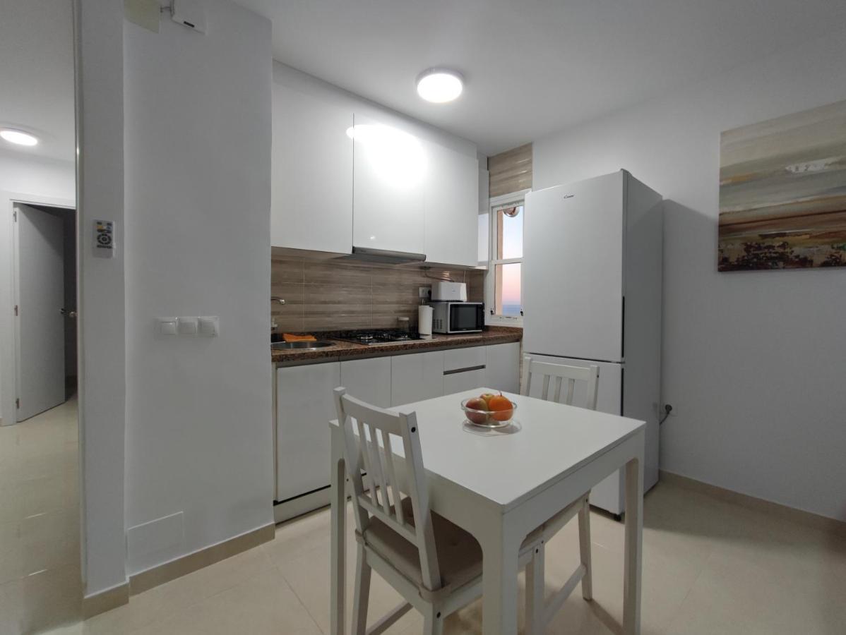 Hercules Paradise 531 Apartamento Con Vistas Al Mar Mediterraneo En Benalmadena A Pasos Del Centro Y Su Vibrante Zona Comercial Disfruta De Una Experiencia Unica En La Costa Del Sol Malaga Andalucia Well-Connected To The Airport מראה חיצוני תמונה