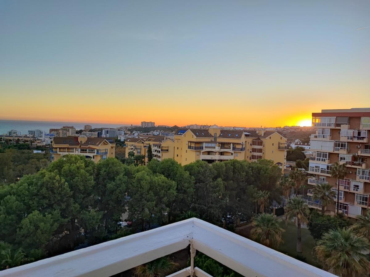 Hercules Paradise 531 Apartamento Con Vistas Al Mar Mediterraneo En Benalmadena A Pasos Del Centro Y Su Vibrante Zona Comercial Disfruta De Una Experiencia Unica En La Costa Del Sol Malaga Andalucia Well-Connected To The Airport מראה חיצוני תמונה