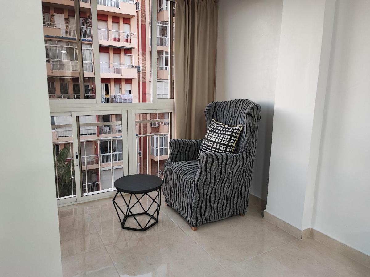 Hercules Paradise 531 Apartamento Con Vistas Al Mar Mediterraneo En Benalmadena A Pasos Del Centro Y Su Vibrante Zona Comercial Disfruta De Una Experiencia Unica En La Costa Del Sol Malaga Andalucia Well-Connected To The Airport מראה חיצוני תמונה