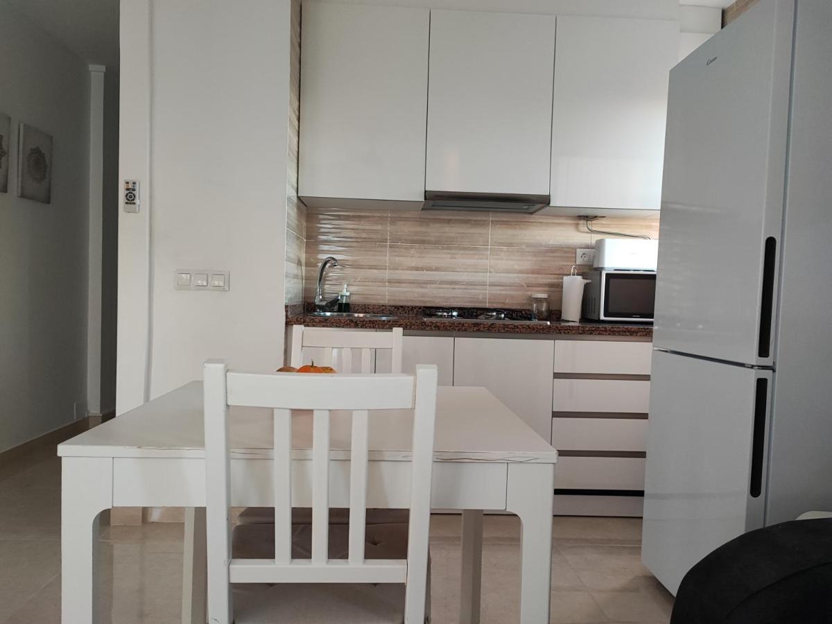 Hercules Paradise 531 Apartamento Con Vistas Al Mar Mediterraneo En Benalmadena A Pasos Del Centro Y Su Vibrante Zona Comercial Disfruta De Una Experiencia Unica En La Costa Del Sol Malaga Andalucia Well-Connected To The Airport מראה חיצוני תמונה